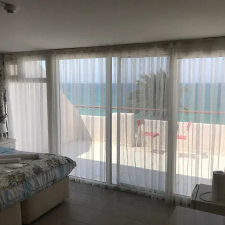 Ciftlikkoy Golden Hotel *